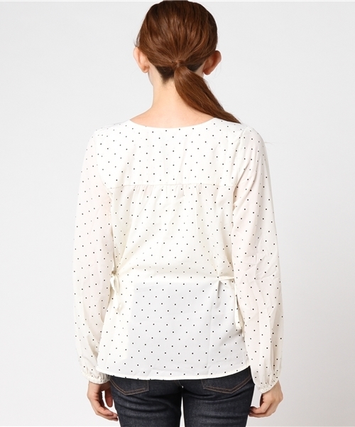 Heather（ヘザー）の「DOTサイドリボンＶネックブラウス　770620（シャツ/ブラウス・レディース・ブラック/ベージュ/アイボリー・FREE）」の4枚目の写真