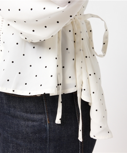 Heather（ヘザー）の「DOTサイドリボンＶネックブラウス　770620（シャツ/ブラウス・レディース・ブラック/ベージュ/アイボリー・FREE）」の11枚目の写真