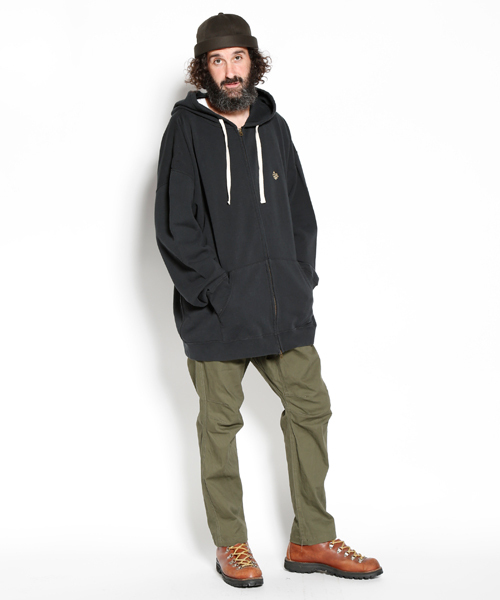 ALDIES（アールディーズ）の「Ultra Large Zip Parka / ウルトララージジップパーカー（パーカー・メンズ・アイボリー/パープル/ブラック/ピンク・SMALL/MEDIUM）」の2枚目の写真