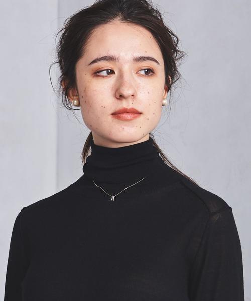 AHKAH（アーカー）の「＜AHKAH（アーカー）＞イニシャルA ネックレス■■■（ネックレス・レディース・ゴールド・フリー）」の2枚目の写真