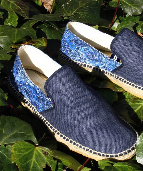 Calzanor（カルザノール）の「【CALZANOR(カルザノール)】別注 エスパドリーユ（スリッポン）/リネンキャンバス×リバティ　（スリッポン・メンズ・ホワイト/ネイビー・L/M）」の2枚目の写真