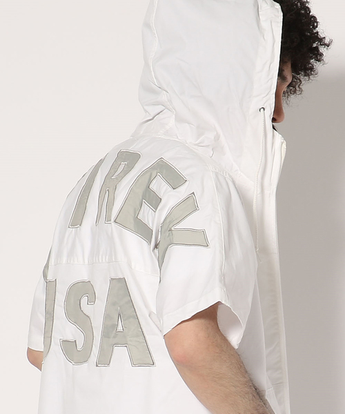 AVIREX（アヴィレックス）の「AVIREX/アヴィレックス/クールマックス フーデッド ジップアップ ビッグロゴ シャツ/HOODED ZIP UP SHIRT BIG LOGO（シャツ/ブラウス・メンズ・ブルー/ホワイト/レッド/ブラック・XX-LARGE/X-LARGE/LARGE/MEDIUM）」の2枚目の写真