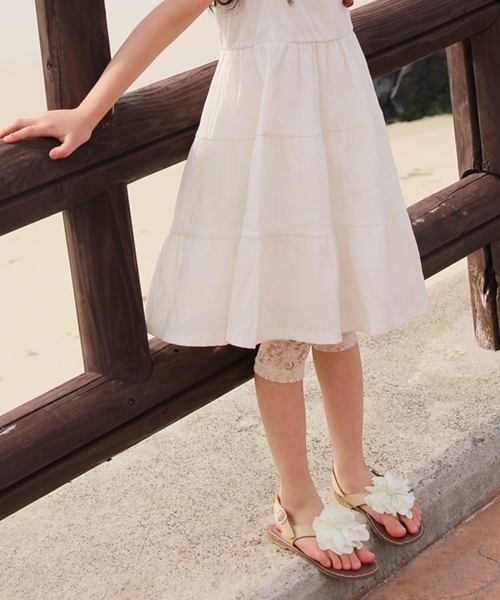 Rora(ローラ)の「Rora グレーン 総レースレギンス(レギンス/スパッツ・キッズ・ベージュ・110cm/100cm/120cm/130cm/90㎝/140cm/150cm)」の4枚目の写真