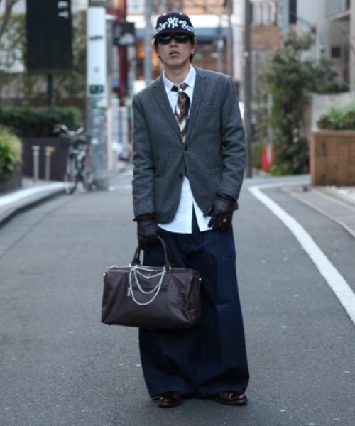 ８(eight)（エイト）の「デカ ボストンバッグ 2WAY PUレザー（ボストンバッグ・メンズ・ブラック/ダークブラウン/キャメル/その他/ネイビー/ダークブラウン系1/ブラック系その他・LARGE/MEDIUM）」の20枚目の写真