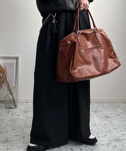 ８(eight)（エイト）の「デカ ボストンバッグ 2WAY PUレザー（ボストンバッグ・メンズ・ブラック/ダークブラウン/キャメル/その他/ネイビー/ダークブラウン系1/ブラック系その他・LARGE/MEDIUM）」の18枚目の写真