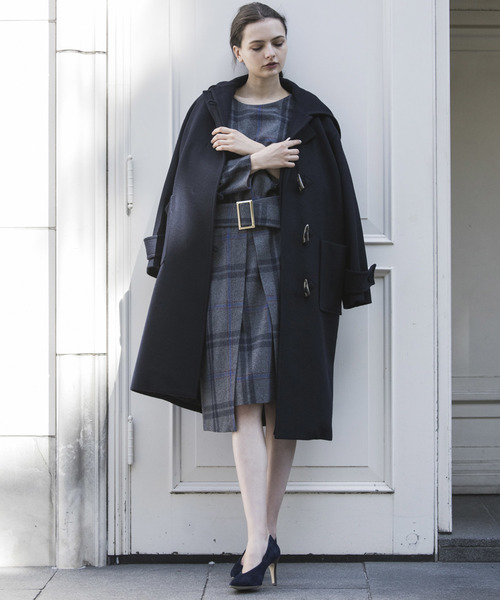Emma Taylor（エマテイラー）の「ダッフルロングコート（ダッフルコート・レディース・ネイビー/カーキ/グレイッシュベージュ・36/34）」の17枚目の写真