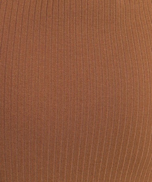 niko and...（ニコアンド）の「サラサラリブロングタイトスカート（スカート・レディース・ブラック/ネイビー/オリーブ/キャメル・MEDIUM/LARGE）」の12枚目の写真