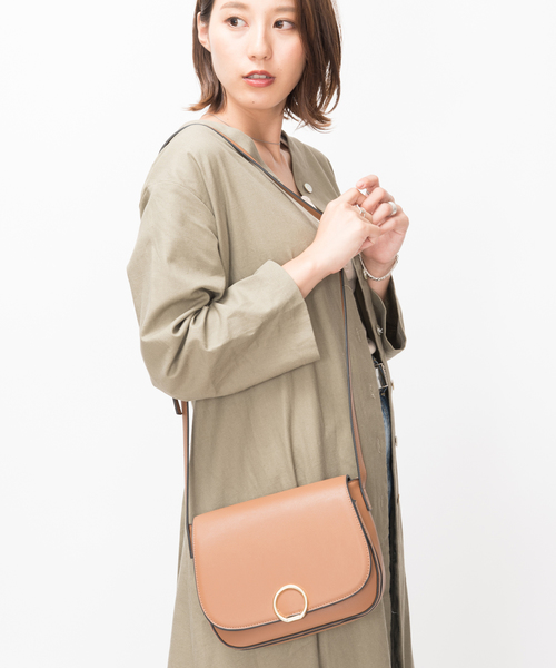 JUGLANS(ユグランス)の「【JUGLANS】リングモチーフポシェットショルダーバッグ(ショルダーバッグ・レディース・ブラック/アイボリー/ネイビー/ブラウン/ピンク/ワインレッド/ブラック系その他/ベージュ系その他・FREE)」の21枚目の写真