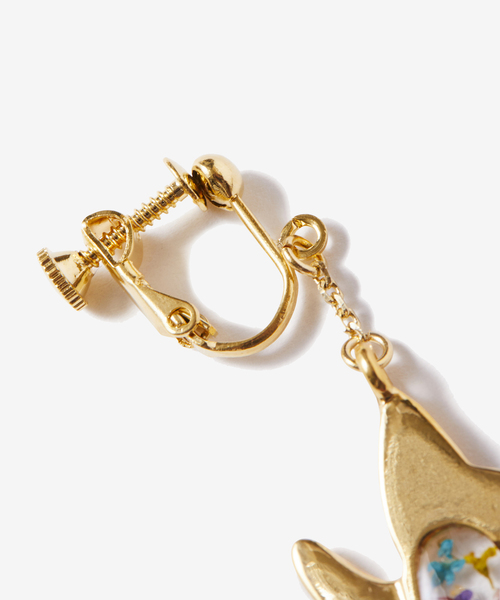 rehacer(レアセル)の「rehacer : Flower Butterfly Earrings Made in Japan / フラワーバタフライ イヤリング メイドインジャパン(イヤリング・レディース・シルバー/ゴールド・FREE)」の4枚目の写真