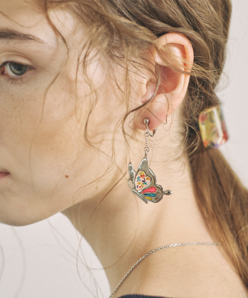 rehacer(レアセル)の「rehacer : Flower Butterfly Earrings Made in Japan / フラワーバタフライ イヤリング メイドインジャパン(イヤリング・レディース・シルバー/ゴールド・FREE)」の8枚目の写真