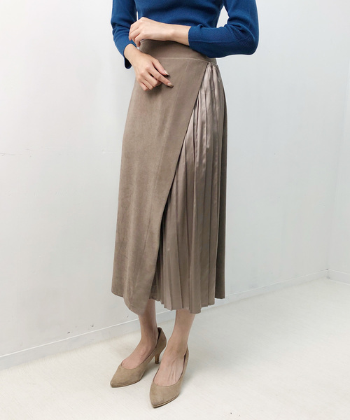 PICCIN(ピッチン)の「サイドプリーツ切り替えスカート(スカート・レディース・ブラック/グレイッシュベージュ/レンガ・MEDIUM/LARGE)」の2枚目の写真