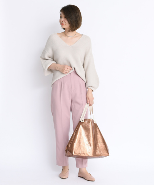 DouDou（ドゥドゥ）の「袖ボリュームVプルオーバー（ニット/セーター・レディース・キナリ/ベージュ/ピンク・FREE）」の8枚目の写真