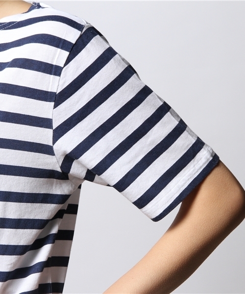 ROSE BUD(ローズバッド)の「S-LCTT-14128 PATCHPK MICKEY S/S-T(Tシャツ/カットソー・レディース・ホワイト/ストライプ・ONE SIZE)」の6枚目の写真