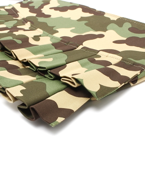 WHO'S WHO gallery（フーズフーギャラリー）の「フリルクラッチ（クラッチバッグ・レディース・グリーン/ブラック・FREE）」の7枚目の写真