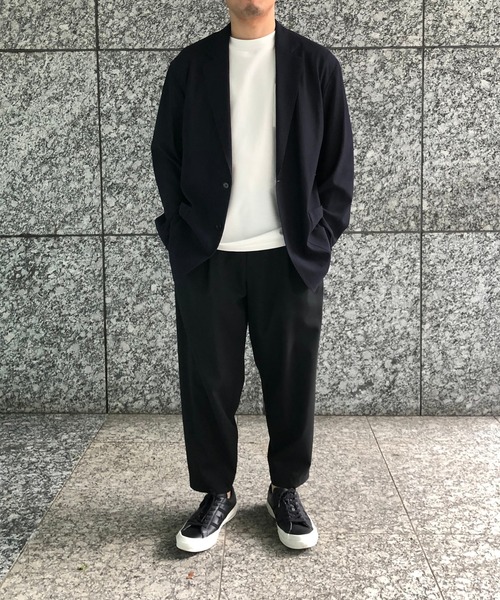 ADAM ET ROPE'(アダムエロペ)の「〈吸水速乾・通気性・ウォッシャブル〉リネンライクオーバージャケット(テーラードジャケット・メンズ・ネイビー/ブラウン系その他・M/L)」の4枚目の写真