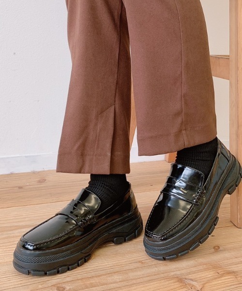 VANNIE U（ヴァニーユー）の「ダッドローファー（ローファー・レディース・ブラック/ベージュ・SMALL/MEDIUM/LARGE）」の18枚目の写真