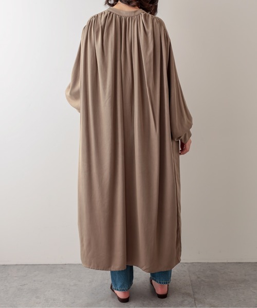 natural couture（ナチュラルクチュール）の「バルーンスリーブギャザーOP（ワンピース・レディース・オフホワイト/モカ/ベージュ・FREE）」の15枚目の写真