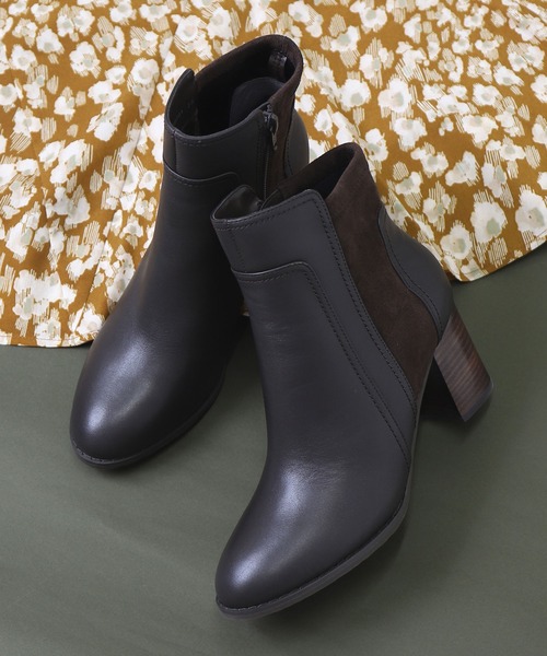 artemis by DIANA（アルテミスバイダイアナ）の「異素材MIXショートブーツ（ブーツ・レディース・ブラック/ダークブラウン/ブラック系その他・22.5cm/23.5cm/24.5cm/23.0cm/24.0cm/25.0cm/22.0cm）」の14枚目の写真