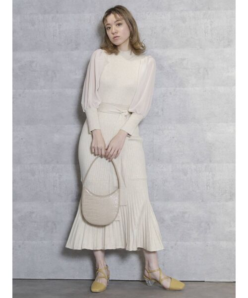 dazzlin(ダズリン)の「シフォンスリーブマーメイドワンピース(ワンピース・レディース・ベージュ/オフホワイト/モカ・FREE)」の13枚目の写真