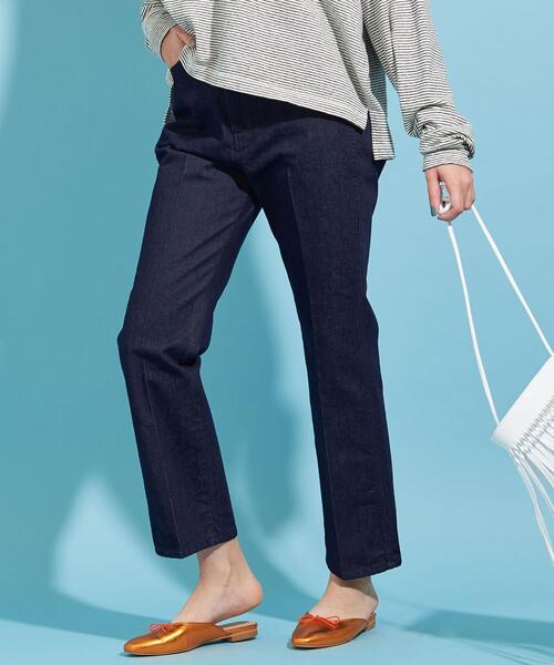 BEAUTY&YOUTH UNITED ARROWS（ビューティーアンドユースユナイテッドアローズ）の「【WEB限定】by ※∴センタープレスデニムパンツ（デニムパンツ・レディース・ネイビー/コバルトブルー/ベージュ/ライトブルー・M/S/L）」の3枚目の写真