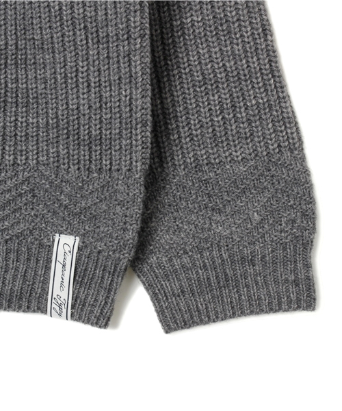 CIAOPANIC TYPY(チャオパニックティピー)の「KIDS カタアゼクループルオーバー(ニット/セーター・キッズ・ホワイト/グレー・95/115/105/125/135)」の4枚目の写真