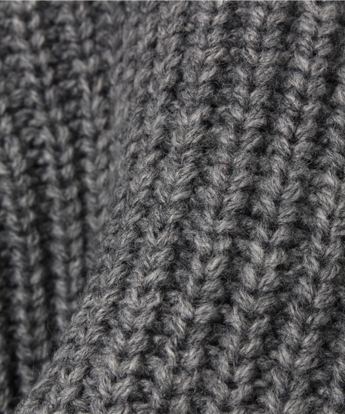 CIAOPANIC TYPY(チャオパニックティピー)の「KIDS カタアゼクループルオーバー(ニット/セーター・キッズ・ホワイト/グレー・95/115/105/125/135)」の5枚目の写真