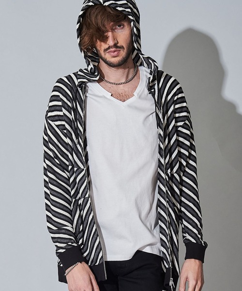 NO ID.（ノーアイディ）の「【NO ID.】Bias Border Zip Parka / バイアス ボーダー ジップ パーカ（パーカー・メンズ・ブラック/グレー/カーキ・1/2）」の2枚目の写真