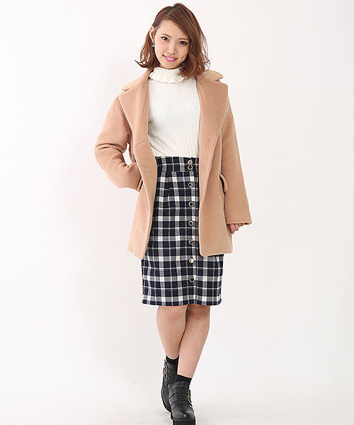 one after another NICE CLAUP（ワンアフターアナザーナイスクラップ）の「【ＶｉＶｉ12月号掲載　ナイスクラップ】チェスターコート（チェスターコート・レディース・ベージュ系その他/サックスブルー/ブラック・MEDIUM/LARGE）」の11枚目の写真