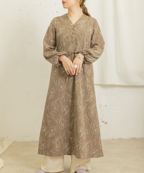 Items Urbanresearch アイテムズ アーバンリサーチ の 花柄ハイウエストワンピース ワンピース Wear