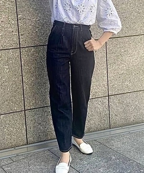 GAP（ギャップ）の「ハイライズ バレルジーンズ（デニムパンツ・レディース・インディゴブルー・27/26/25/28/29/23/24）」の10枚目の写真