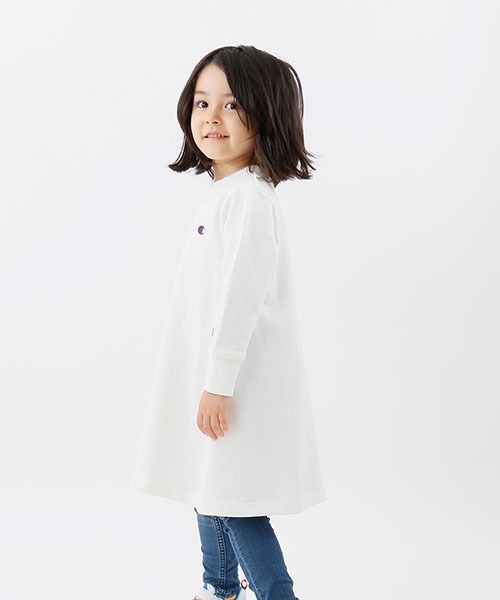 Champion（チャンピオン）の「【Champion/チャンピオン】キッズ ベーシック スウェットワンピース（ワンピース・キッズ・ネイビー/グレー/パープル/ベージュ/ブルー/オフホワイト/ブラック/カーキ/ブラウン/チャコール/ベージュ系その他3・160/120/110/140/150/130/100）」の14枚目の写真