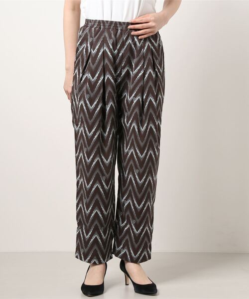 STYLEBLOCK（スタイルブロック）の「ジグザグ柄プリントリラックスパンツ（その他パンツ・レディース・ホワイト/ブラック/ベージュ/ブラウン・M）」の3枚目の写真