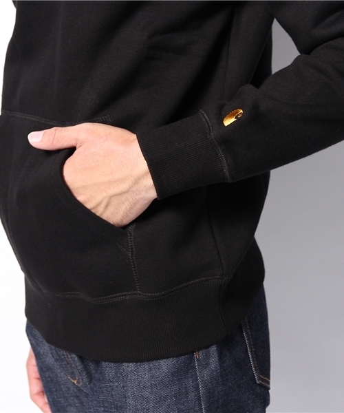 Carhartt WIP（カーハートダブリューアイピー）の「CARHARTT WIP HOODED CHASE SWEATSHIRT/カーハート フーディー（パーカー・メンズ・ブラック/ネイビー/グレー・MEDIUM/SMALL）」の10枚目の写真