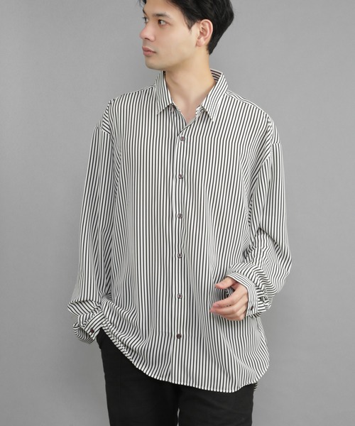 CERCA（チェルカ）の「GW/日本製ビッグシルエットストライプとろみ素材シャツ（シャツ/ブラウス・メンズ・ブルー系その他/ネイビー系1/ブラック系その他/ベージュ系その他/グリーン系その他/ホワイト系その他・MEDIUM/LARGE）」の2枚目の写真