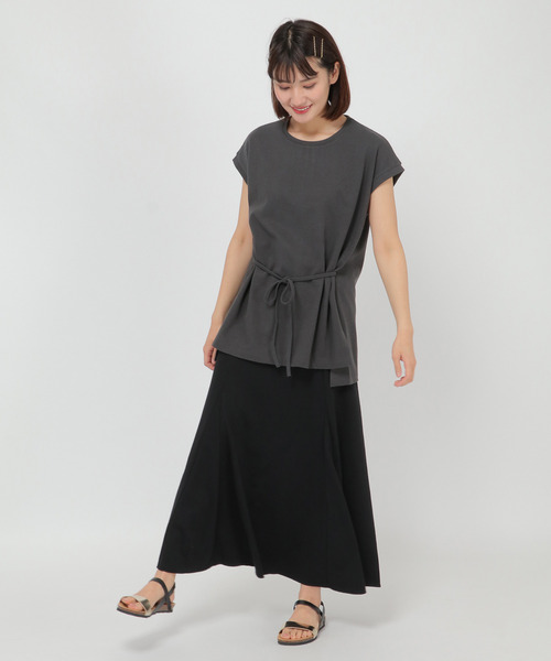 LBC(エルビーシー)の「コットンリネンフレンチスリーブTee(Tシャツ/カットソー・レディース・チャコールグレー/ベージュ/レンガ・M)」の4枚目の写真