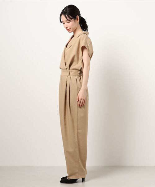 Alluge(アルージュ)の「テーラーコンビネゾン(つなぎ/オールインワン・レディース・ブラック/グレイッシュベージュ・FREE)」の4枚目の写真