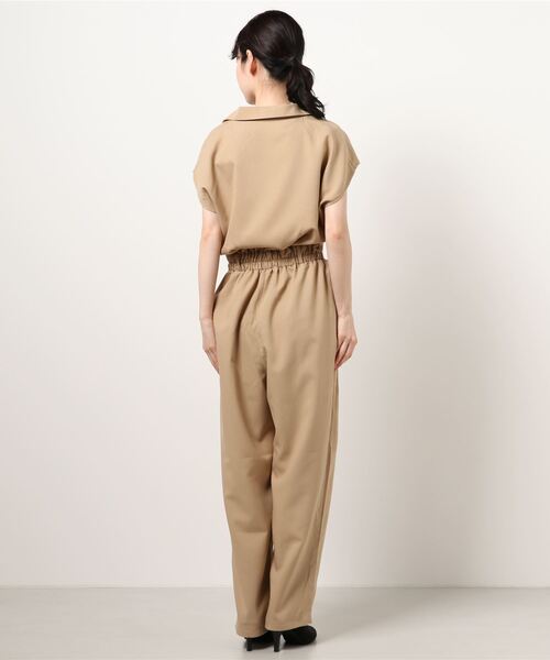 Alluge(アルージュ)の「テーラーコンビネゾン(つなぎ/オールインワン・レディース・ブラック/グレイッシュベージュ・FREE)」の3枚目の写真