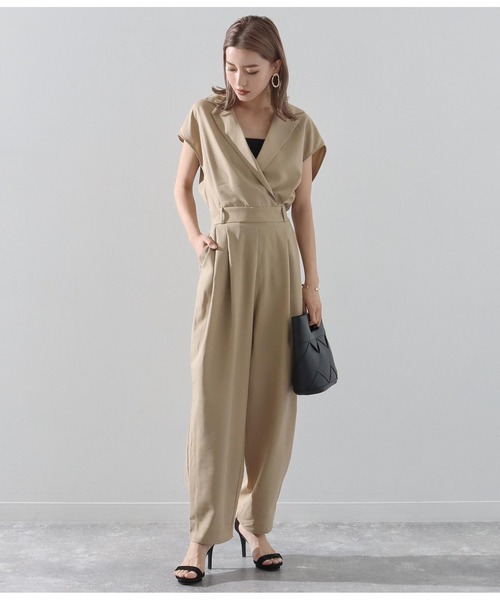 Alluge(アルージュ)の「テーラーコンビネゾン(つなぎ/オールインワン・レディース・ブラック/グレイッシュベージュ・FREE)」の7枚目の写真