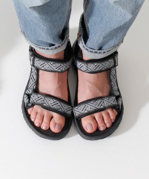 Parade(パレード)の「【軽量】テープストラップスポーツサンダル 21051【Parade】(サンダル・メンズ・ブラック/ブラック×ホワイト/カーキ・23.0cm/24.0cm/25.0cm/26.0cm/27.0cm/28.0cm/22.0cm)」の2枚目の写真