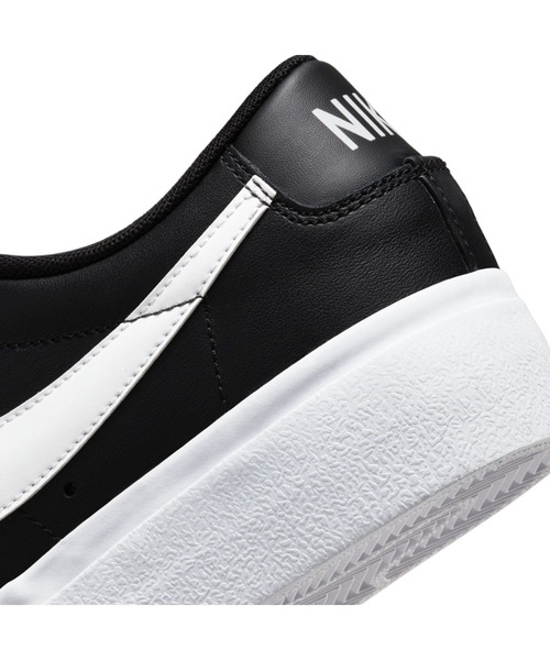 NIKE(ナイキ)の「ナイキ ブレーザー LOW プラットフォーム ウィメンズシューズ / Nike Blazer Low Platform Women's Shoes<22-29cm 展開>(スニーカー・レディース・ブラック/ホワイト系その他2/ホワイト/ホワイト系その他3/ブラウン系その他2/ホワイト系その他4/ブラウン系その他3/クリーム/ホワイト系その他5/ブラック系その他2・22.5/24/27.5/28.5/25/26/28/27/29/24.5/25.5/23/26.5/23.5/22)」の13枚目の写真
