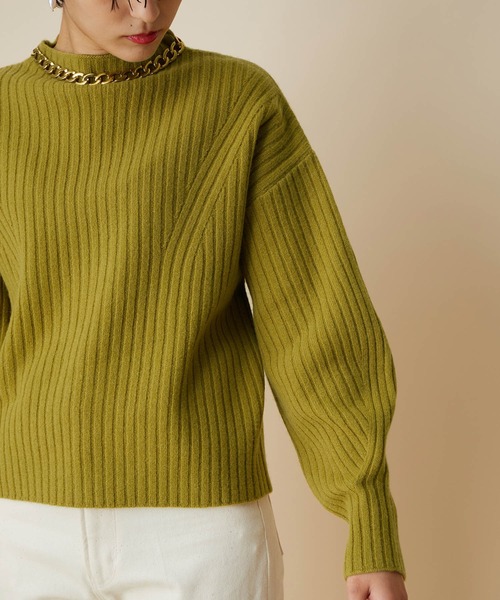 MADEMOISELLE ROPE'（マドモアゼル ロペ）の「タスマニアハイネックニットプルオーバー（ニット/セーター・レディース・ブラック/オリーブ・38）」の4枚目の写真