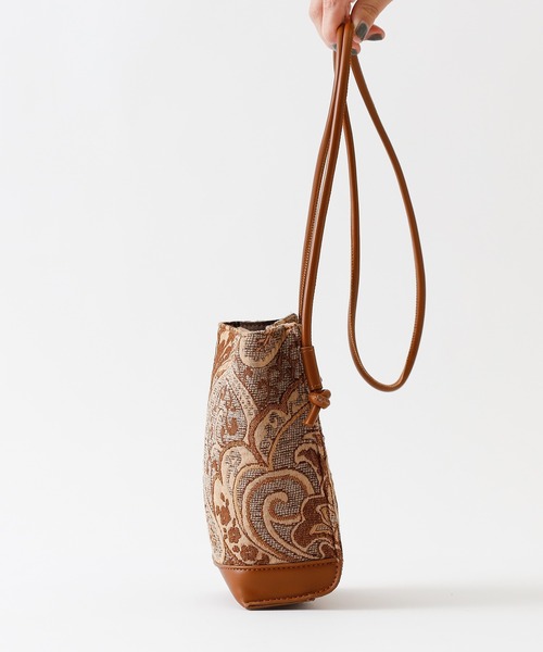 COLONY 2139（コロニートゥーワンスリーナイン）の「【TV媒体紹介商品】ジャガード縦長ショルダーバッグ（ショルダーバッグ・レディース・ブラック/ブラウン/ゼブラ/レオパード/グリーン・FREE）」の11枚目の写真