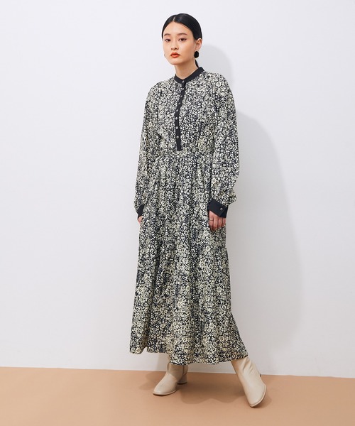 ADAM ET ROPE'（アダムエロペ）の「ストレッチショートブーツ（ブーツ・レディース・ブラック/オフホワイト/キャメル・23.5cm/24.5cm/23.0cm/24.0cm）」の8枚目の写真