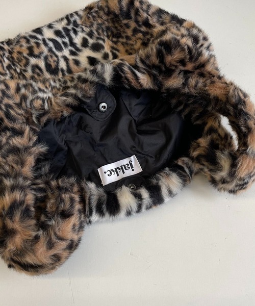 CANAL JEAN（キャナルジーン）の「jakke(ジャッキー) "Bratha"フェイクファーバッグ/J1852（ハンドバッグ・レディース・レオパード・ONE SIZE）」の6枚目の写真