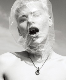 PR01.（ピーアールワン）の「BLACK TRIANGLE DESIGN  CHAIN BITS short necklace（ネックレス・メンズ）」