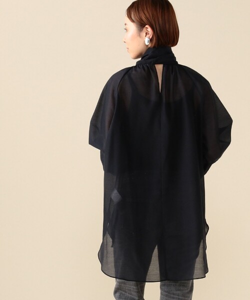 Demi-Luxe BEAMS（デミルクス ビームス）の「Demi-Luxe BEAMS / オーガンジー リボンブラウス（シャツ/ブラウス・レディース・ネイビー/ピンク/オフホワイト/グレイッシュベージュ・38/36）」の18枚目の写真