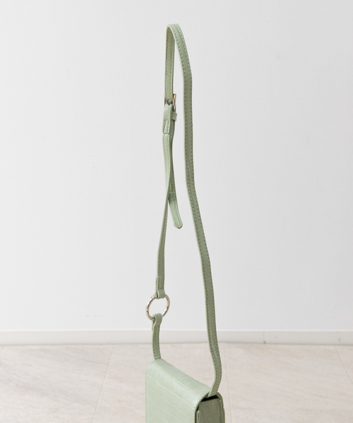 Abahouse Devinette（ドゥヴィネット）の「【Avancer】型押しショルダーミニスマートウォレット（ショルダーバッグ・レディース・ブラック/ベージュ/グリーン/キャメル・フリー）」の12枚目の写真