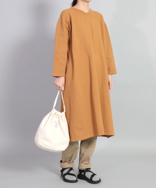 OMNIGOD（オムニゴッド）の「[OMNIGOD / オムニゴッド]　ヘリンボーンスレキUSNポーチ（トートバッグ・レディース・アイボリー/ブラック/オリーブ・FREE）」の6枚目の写真