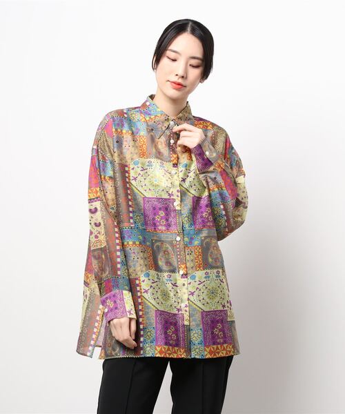 LOWRYS FARM（ローリーズファーム）の「アソートパターンシャツＬＳ　228819（シャツ/ブラウス・レディース・ベージュ/ブラウン・FREE）」の2枚目の写真