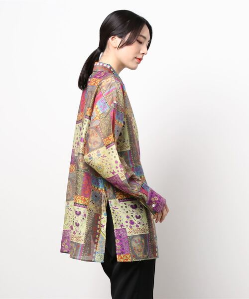 LOWRYS FARM（ローリーズファーム）の「アソートパターンシャツＬＳ　228819（シャツ/ブラウス・レディース・ベージュ/ブラウン・FREE）」の3枚目の写真